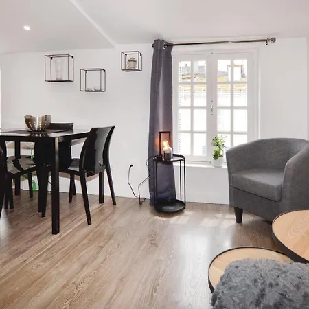 Beautiful In Bastia W/ Wifi And 1 Bedrooms